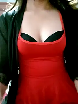 mymy06 online show from October 23, 2025, 9:57 pm