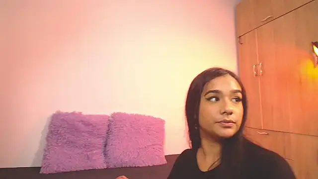 Snapshot of mae_nathan_ chatting on October 10, 2025, 5:06 am mae nathan online show from October 10, 2025, 5:06 am