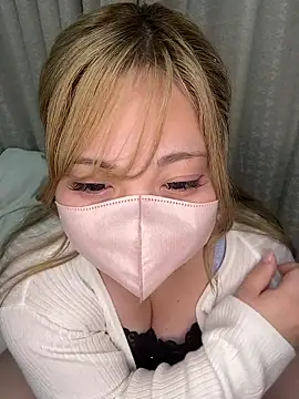 Chua-chan online show from October 4, 2025, 3:54 pm