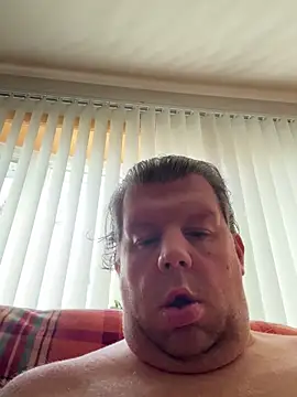 Stephanie1984 online show from October 14, 2025, 1:01 pm