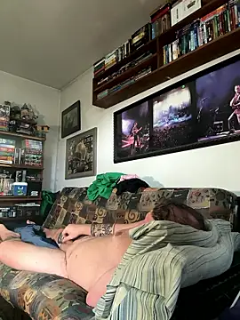 Snapshot of Stephanie1984 chatting on January 7, 2026, 5:37 pm Stephanie1984 online show from January 7, 2026, 5:37 pm