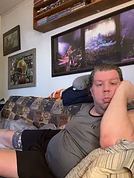 Snapshot of Stephanie1984 chatting on February 11, 2026, 6:24 pm Stephanie1984 online show from February 11, 2026, 6:24 pm