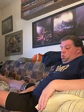 Snapshot of Stephanie1984 chatting on February 18, 2026, 3:35 am Stephanie1984 online show from February 18, 2026, 3:35 am