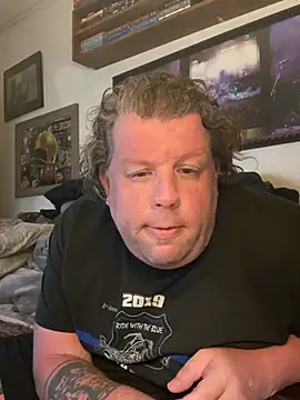 Snapshot of Stephanie1984 chatting on March 1, 2026, 2:57 am Stephanie1984 online show from March 1, 2026, 2:57 am