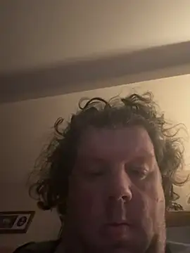 Stephanie1984 online show from April 16, 2026, 11:07 pm