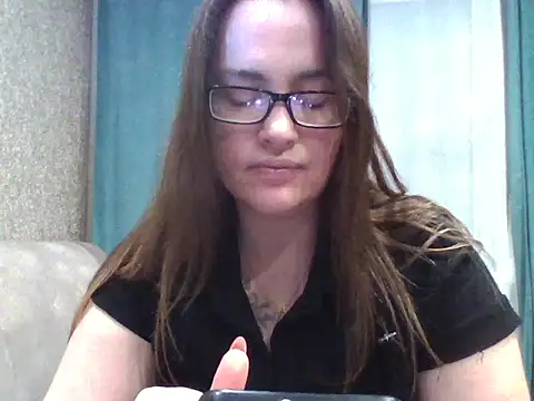 Snapshot of karina160000 chatting on January 7, 2026, 6:10 pm karina160000 online show from January 7, 2026, 6:10 pm