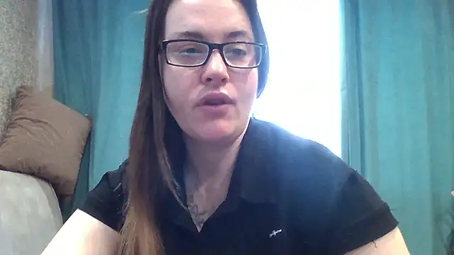 Snapshot of karina160000 chatting on January 9, 2026, 7:11 am karina160000 online show from January 9, 2026, 7:11 am