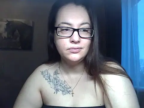 Snapshot of karina160000 chatting on February 8, 2026, 4:16 am karina160000 online show from February 8, 2026, 4:16 am