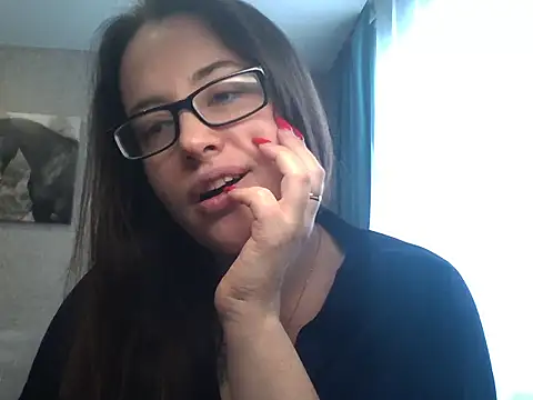 Snapshot of karina160000 chatting on February 14, 2026, 10:23 am karina160000 online show from February 14, 2026, 10:23 am