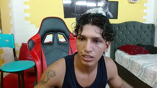 bull cam online show from October 14, 2025, 8:09 pm