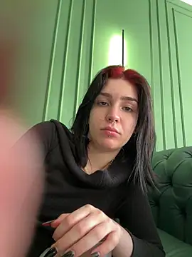 Snapshot of VampyScarlet chatting on September 18, 2025, 5:20 am VampyScarlet online show from September 18, 2025, 5:20 am
