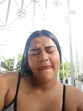 Snapshot of daringxxxhot chatting on September 11, 2025, 12:49 pm daringxxxhot online show from September 11, 2025, 12:49 pm