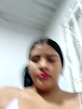 Snapshot of daringxxxhot chatting on September 26, 2025, 10:19 am daringxxxhot online show from September 26, 2025, 10:19 am
