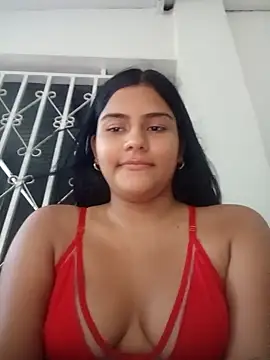 Snapshot of daringxxxhot chatting on September 27, 2025, 10:37 pm daringxxxhot online show from September 27, 2025, 10:37 pm
