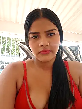 Snapshot of daringxxxhot chatting on October 7, 2025, 12:46 pm daringxxxhot online show from October 7, 2025, 12:46 pm