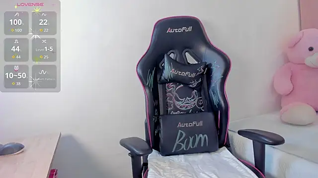 kate lua online show from October 4, 2025, 1:09 pm