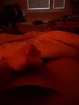 Snapshot of Youngyguy chatting on December 17, 2025, 2:45 pm Youngyguy online show from December 17, 2025, 2:45 pm