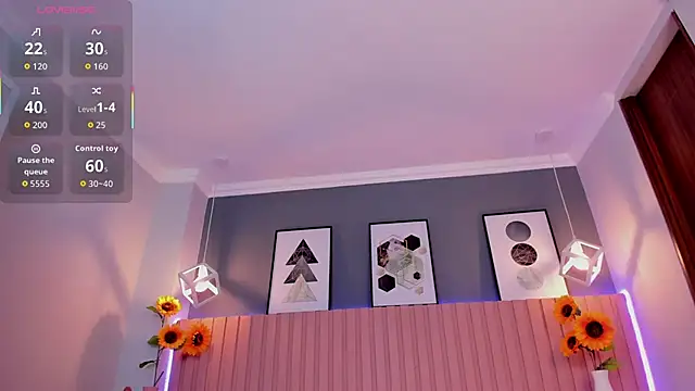 Nina Ford online show from December 2, 2025, 3:23 am