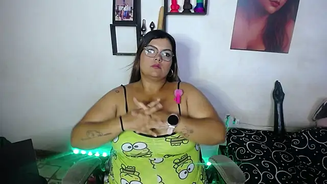 Snapshot of Sammy_slavehot chatting on October 18, 2025, 4:15 am Sammy slavehot online show from October 18, 2025, 4:15 am