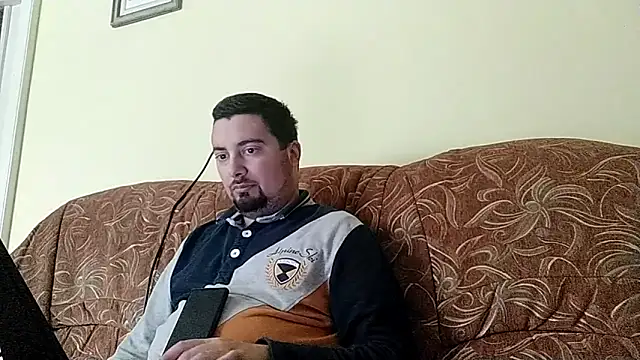 Joseph1Arnold online show from November 3, 2025, 1:01 pm