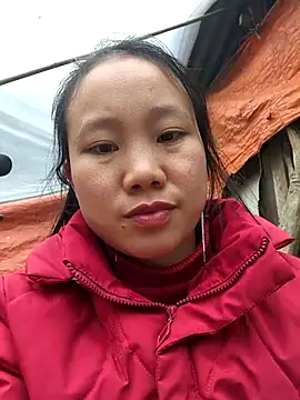 liu-liusexy online show from January 14, 2026, 5:57 am