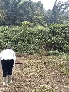 liu-liusexy online show from March 27, 2026, 12:49 am