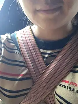 omiu-baby online show from July 16, 2026, 1:33 am