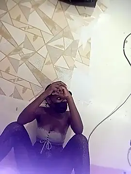 FeliciaZ online show from December 13, 2025, 8:04 pm