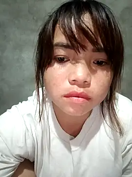 AnHa19 online show from November 12, 2025, 1:33 pm