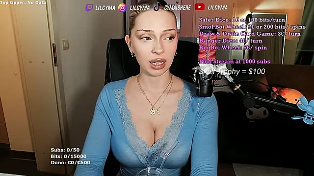 Snapshot of cymaishere chatting on February 3, 2026, 8:14 pm cymaishere online show from February 3, 2026, 8:14 pm