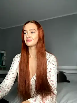 LittleFox    online show from October 22, 2025, 6:35 am