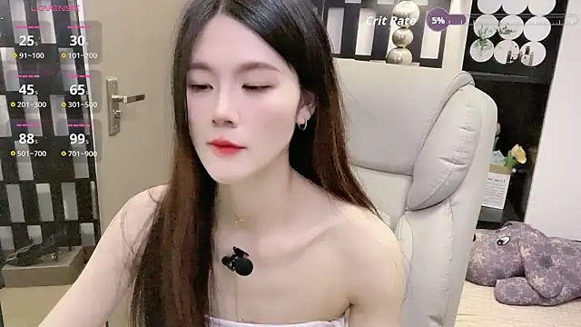 Snapshot of Yueyue-MM chatting on February 15, 2026, 7:51 am Yueyue-MM online show from February 15, 2026, 7:51 am