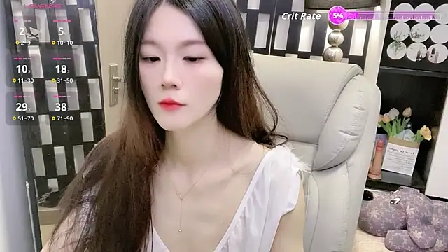 Snapshot of Yueyue-MM chatting on February 21, 2026, 4:13 am Yueyue-MM online show from February 21, 2026, 4:13 am