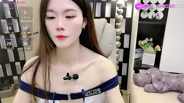 Snapshot of Yueyue-MM chatting on February 24, 2026, 2:53 am Yueyue-MM online show from February 24, 2026, 2:53 am