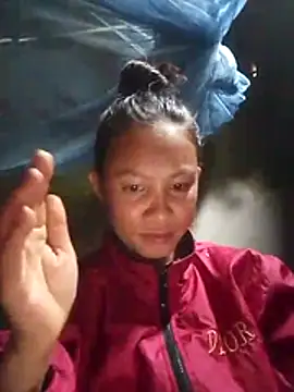 simi-lucy online show from November 18, 2025, 5:01 am