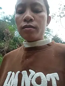 simi-lucy online show from December 17, 2025, 1:00 am