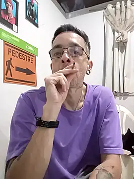 Snapshot of dinho_carioca chatting on October 19, 2025, 2:18 pm dinho carioca online show from October 19, 2025, 2:18 pm