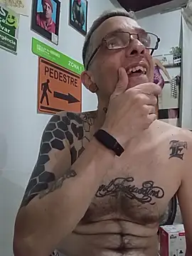 Snapshot of dinho_carioca chatting on February 12, 2026, 6:47 pm dinho carioca online show from February 12, 2026, 6:47 pm