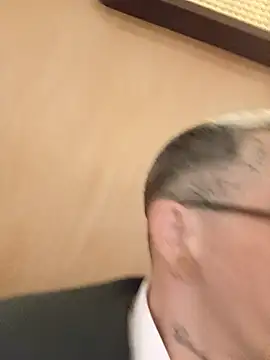 Snapshot of dinho_carioca chatting on February 16, 2026, 12:40 am dinho carioca online show from February 16, 2026, 12:40 am