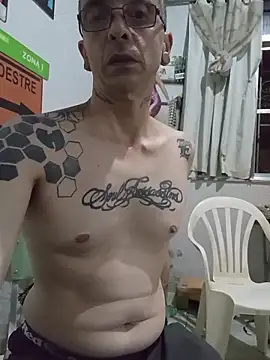 Snapshot of dinho_carioca chatting on February 23, 2026, 3:04 am dinho carioca online show from February 23, 2026, 3:04 am