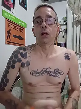 Snapshot of dinho_carioca chatting on February 23, 2026, 3:09 pm dinho carioca online show from February 23, 2026, 3:09 pm