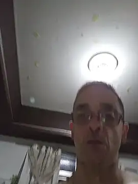 Snapshot of dinho_carioca chatting on February 24, 2026, 3:37 am dinho carioca online show from February 24, 2026, 3:37 am