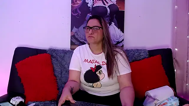 Snapshot of LAHILA_COOPERR chatting on October 14, 2025, 12:50 pm LAHILA COOPERR online show from October 14, 2025, 12:50 pm