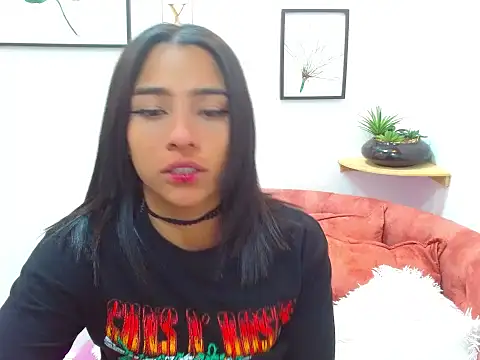 Aliciacute   online show from September 8, 2025, 7:57 pm