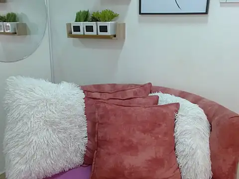 Aliciacute   online show from October 9, 2025, 9:24 pm