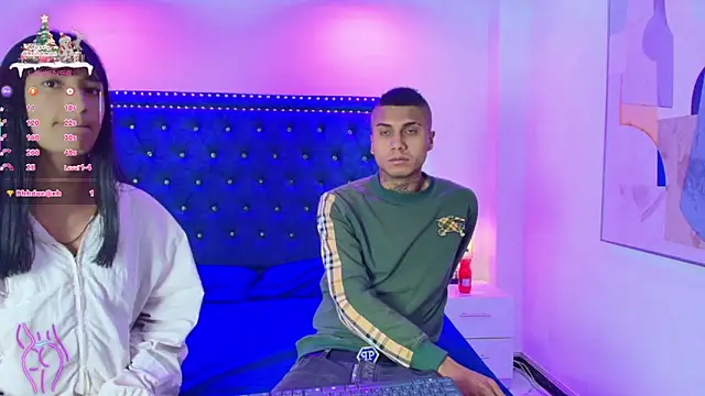 Snapshot of Damian_and_roxanne chatting on December 16, 2025, 12:43 pm Damian and roxanne online show from December 16, 2025, 12:43 pm