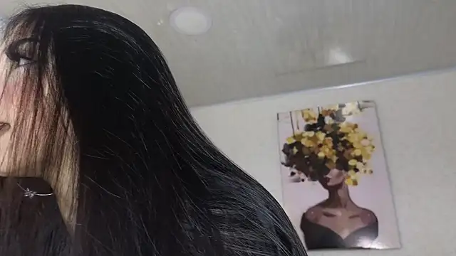 Snapshot of antonellariva_ chatting on January 8, 2026, 7:38 pm antonellariva online show from January 8, 2026, 7:38 pm