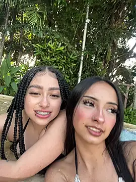 Snapshot of antonellariva_ chatting on February 14, 2026, 9:22 pm antonellariva online show from February 14, 2026, 9:22 pm