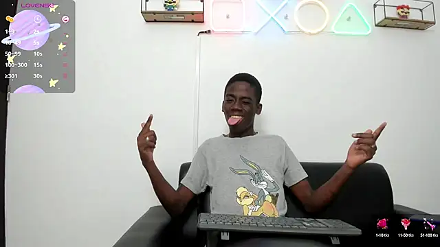 Snapshot of Alan_blacke chatting on September 22, 2025, 8:11 pm Alan blacke online show from September 22, 2025, 8:11 pm