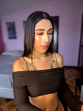  Denisse444 online show from November 28, 2025, 8:55 pm